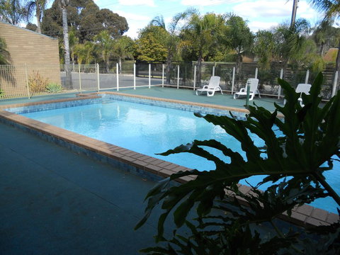 Cottonwood Motor Inn - Hotel NSW 0