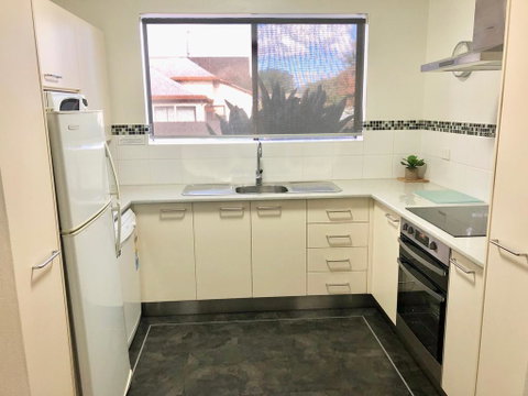 Country Apartments - Hotel NSW 3