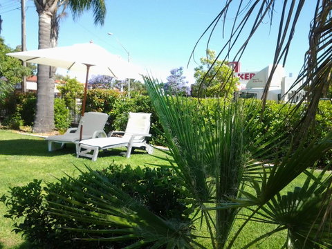 Country Leisure Motor Inn - Hotel NSW 2