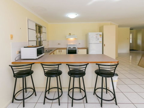Cozy Family Holiday House - Hotel NSW 0