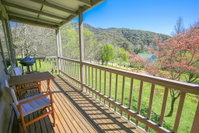 Crabapple Cottage