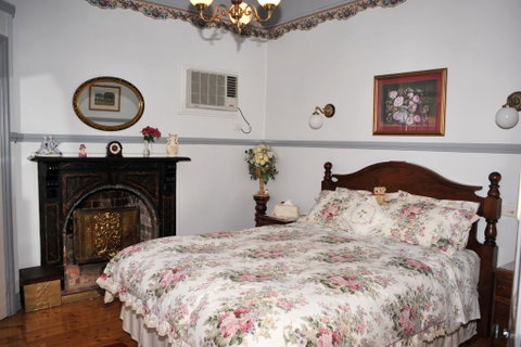 Cuddledoon Cottages Rutherglen - Hotel NSW 3