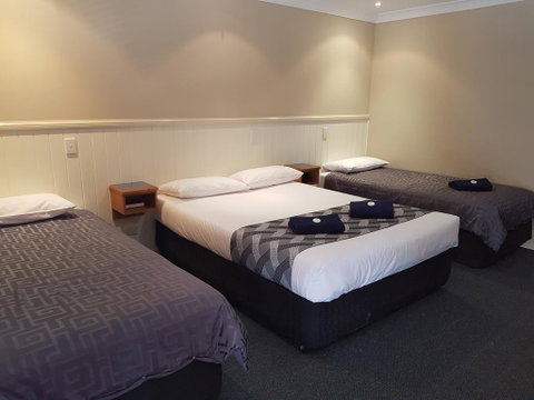 Dirranbandi Motor Inn - Hotel NSW 3