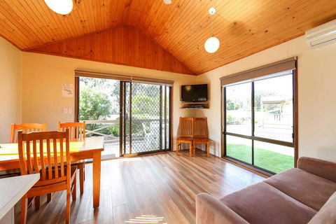 Discovery Parks - Eden - Hotel NSW 3