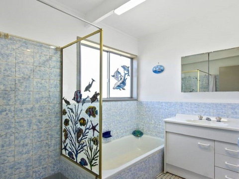 Dolphin Breeze - Fully Fenced And Pet Friendly - Hotel NSW 1