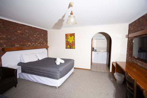 Donald Motor Lodge - Hotel NSW 2