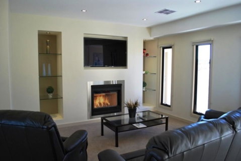 Eagles Nest - Hotel NSW 2