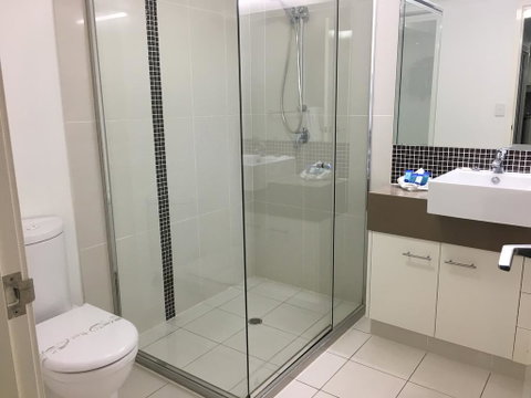 Eden By The Bay - Hotel NSW 3