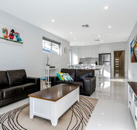 Ella House Adelaide - Hotel NSW