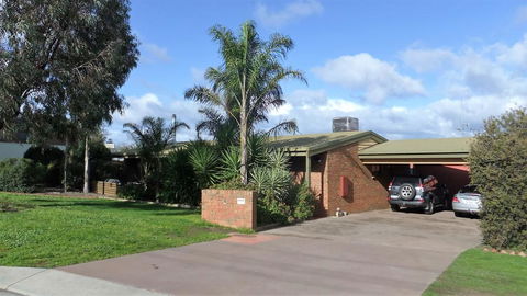 Elwood House - Hotel NSW 2