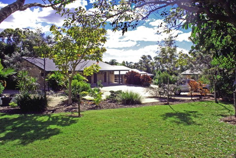 Emeraldene Inn & Eco-Lodge - Hotel NSW 0
