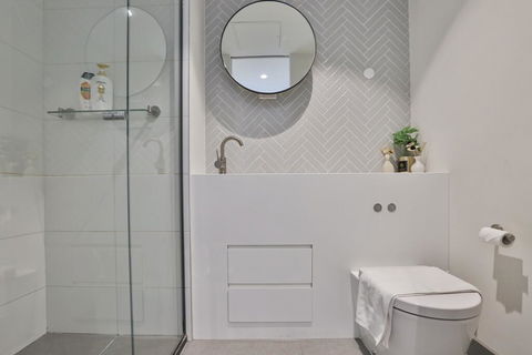 EQ TOWER Melbourne CBD APT - Hotel NSW 3