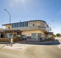 Esplanade Hotel Adelaide - Hotel NSW