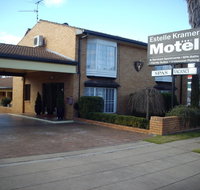 Estelle Kramer Motel - Hotel NSW