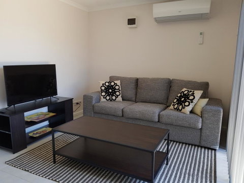 Excellent St Granny Flat - Hotel NSW 1