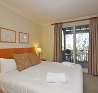 Executive 1 bedroom Spa Villa located within Cypress Lakes Resort - Hotel NSW