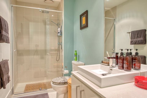 Fitzroy Lifestyle 1 Bed With Pool, Spa, Sauna & Gym - Hotel NSW 3
