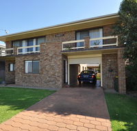 Flat 1/15 Dalmeny Drive - Hotel NSW