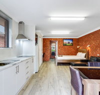 Fossicker Caravan Park - Hotel NSW