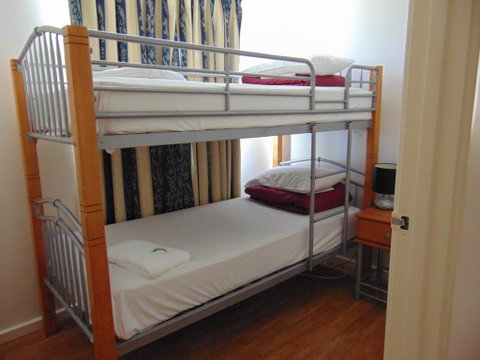 Fremantle Village - Hotel NSW 1