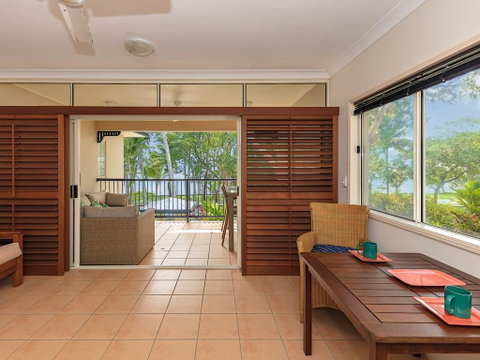 Fusilier Beachfrontviews - Hotel NSW 3