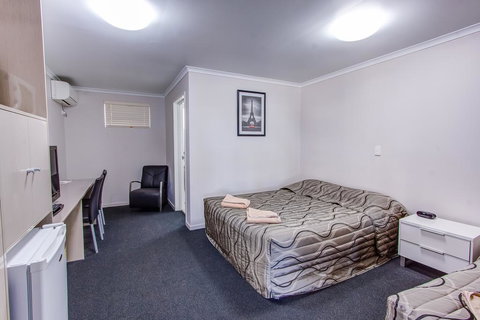 Galaxy Mackay Motor Inn - Hotel NSW 3