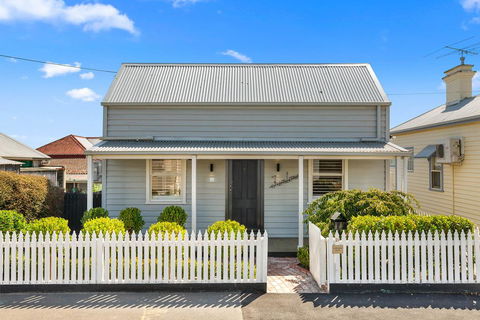 Geelong West Miner's Cottage - Hotel NSW 0