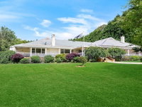 Gerron Park - country luxe tennis court and pool