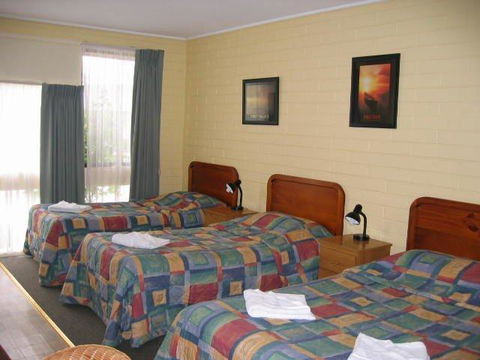 Gisborne Motel - Hotel NSW 2