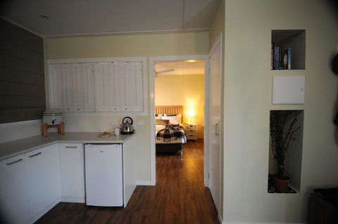 Gisborne Peak Winery Cottages - Hotel NSW 1