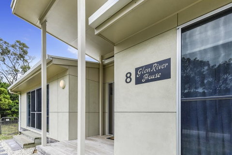 Glen River House - Hotel NSW 1