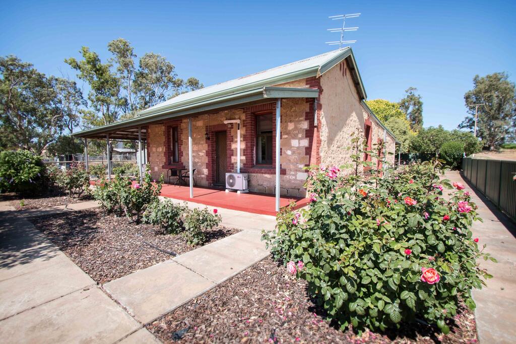 Monarto SA Hotel NSW