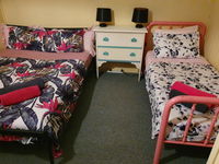 Book Mount Morgan Accommodation Vacations Hotel NSW Hotel NSW