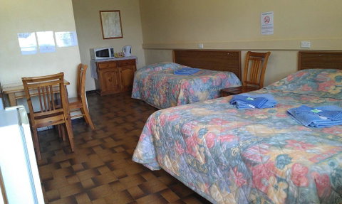 Goolgowi Highway Motel - Hotel NSW 1