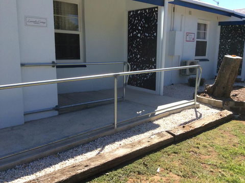 Granny's B&B - Hotel NSW 3