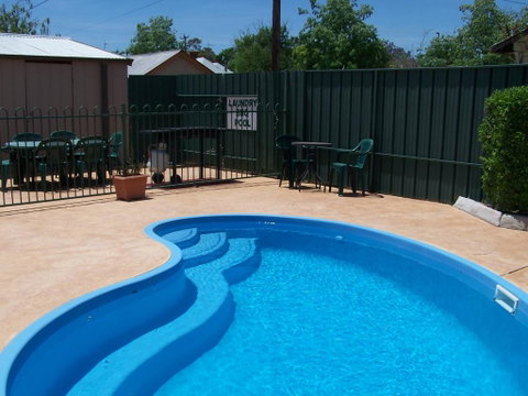 Green Gables Motel - Hotel NSW 1