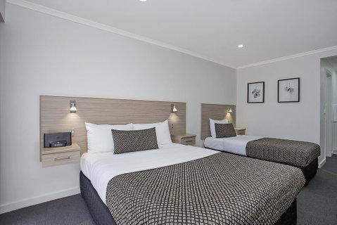 Hamilton Lonsdale Motel - Hotel NSW 3