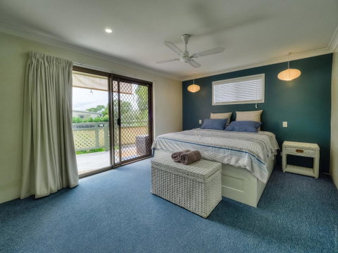 Harbour Court On The Bay - Hotel NSW 2