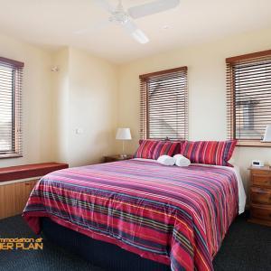 High Plains Drifter - Hotel NSW 1