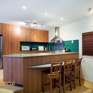 High Plains Drifter - Hotel NSW 2