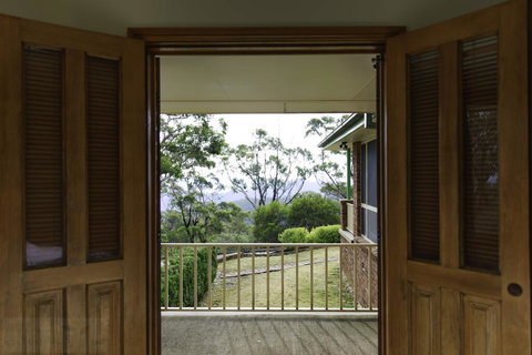 Highland View - Hotel NSW 3