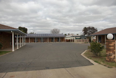 Highway Inn Motel - Hotel NSW 2
