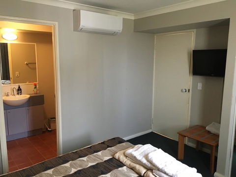 Hillarys Executive Apartment - Hotel NSW 1