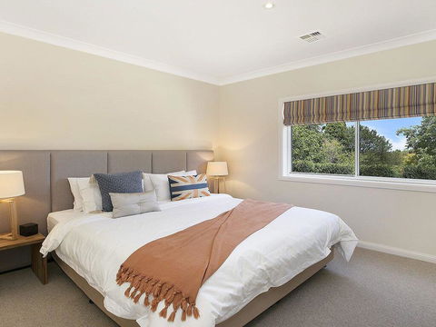 Hillview Cottage - Classic Country Comfort And Charm - Hotel NSW 2