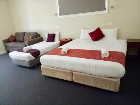 Hillview Farmstay - Hotel NSW 2