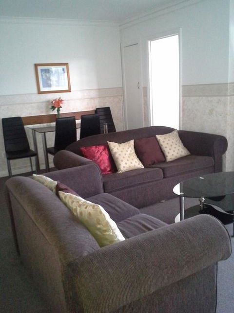 Hobart Apartments - Hotel NSW 3