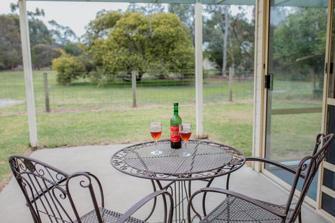 Karinya Cottage - Pet Friendly Country Retreat - Hotel NSW 0