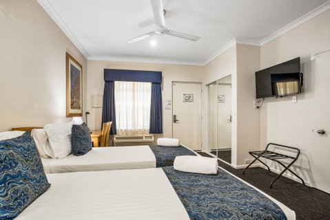 Karratha Central Apartments - Hotel NSW 2