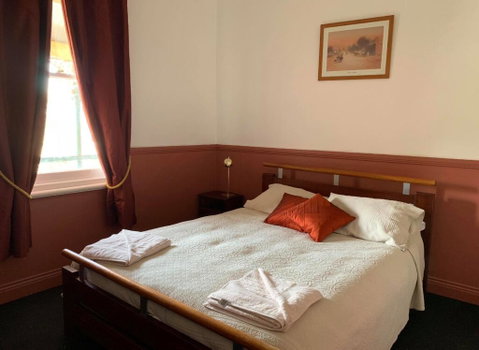Kellys Top Pub - Hotel NSW 1