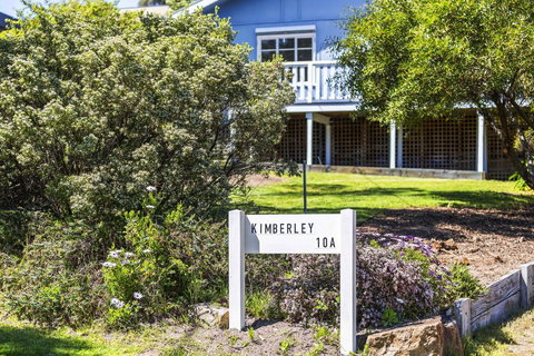 KIMBERLEY - McCRAE - Hotel NSW 2